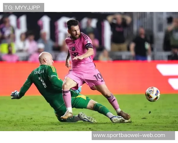 梅西备战美职联总决赛最后一练展示训练装备期待精彩对决